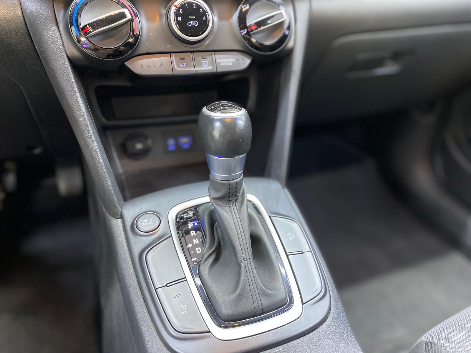 HYUNDAI KONA 15